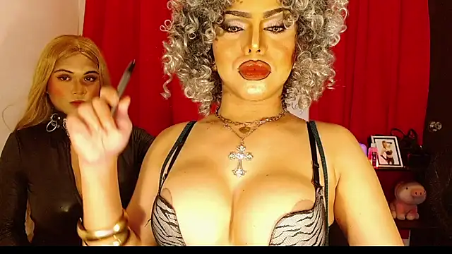 kanariHillson online show from July 22, 8:13 pm