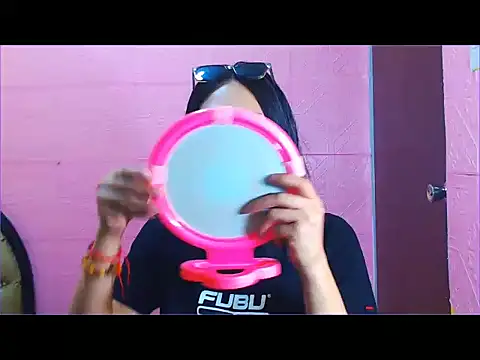 Snapshot of WONDERWOMAN2023 chatting on October 27, 1:46 am WONDERWOMAN2023 online show from October 27, 1:46 am