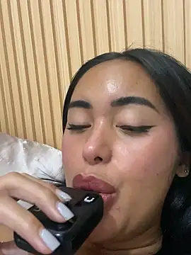 HeavenlyStar online show from November 13, 6:11 am