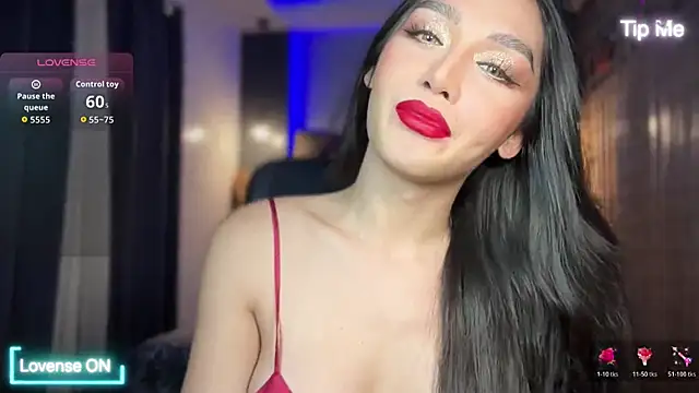 UrdreamTSgirl online show from November 1, 8:55 am