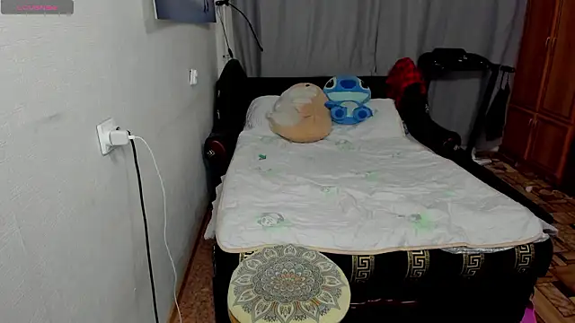 monica  elder online show from February 14, 4:20 am