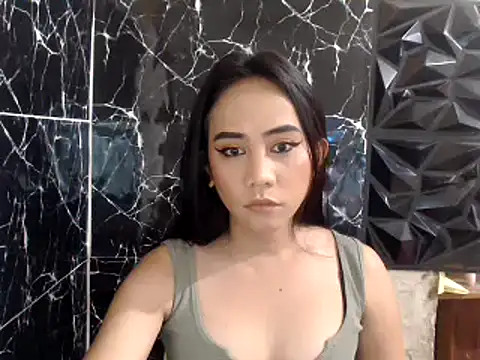 Snapshot of MissKeanna chatting on February 4, 2:21 pm MissKeanna online show from February 4, 2:21 pm