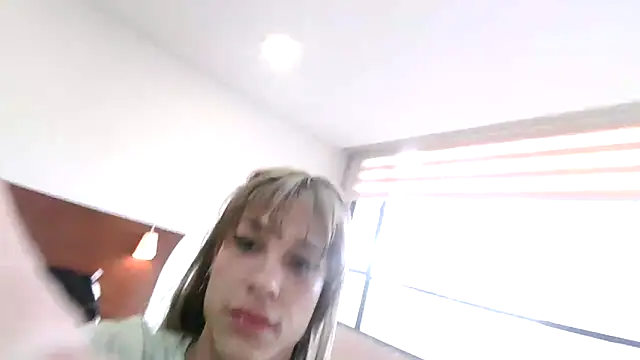 stormytt  online show from April 19, 9:28 pm