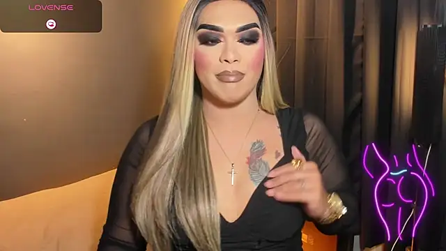 VictoriaEliz online show from November 1, 1:41 pm