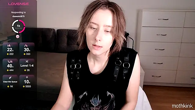 mothkink online show from November 3, 4:28 pm