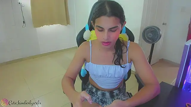 Kim Wexler online show from February 16, 11:05 pm