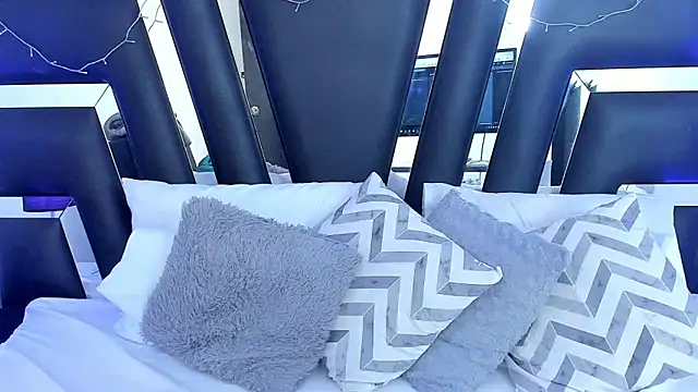 katya kozlov online show from February 24, 3:33 am