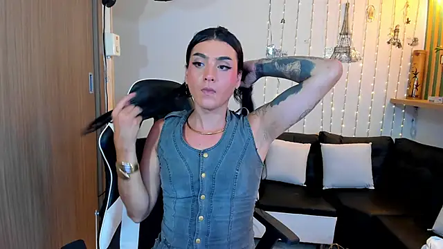 ximena22love online show from April 9, 7:53 pm