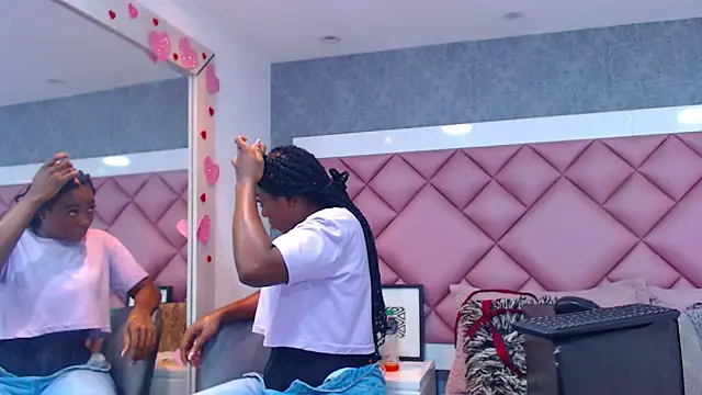 DanielaDuff online show from February 12, 8:04 pm