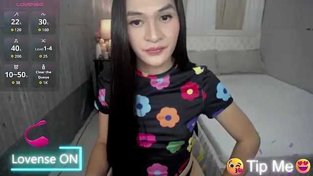 xAsianSweetHeart online show from September 12, 11:43 pm