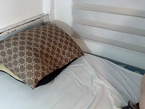 lady galacticax online show from February 9, 6:53 am