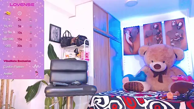 Hotgiirl 1 online show from February 11, 10:06 pm