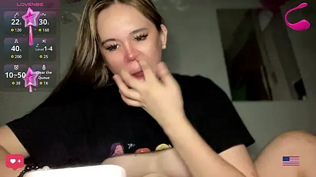 MeganTheRarest online show from May 26, 10:12 am