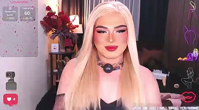 Snapshot of Bitch_Fowler69 chatting on February 1, 11:58 pm Bitch Fowler69 online show from February 1, 11:58 pm