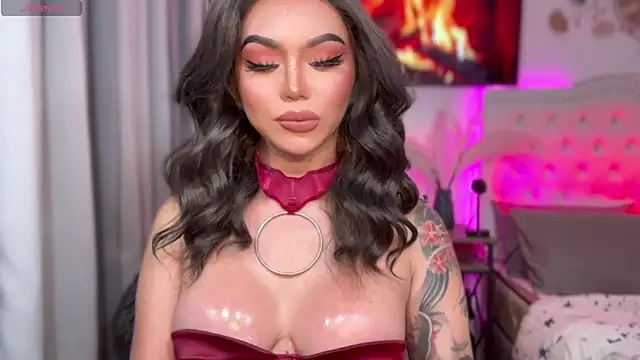 sassy olivia online show from November 15, 6:44 am