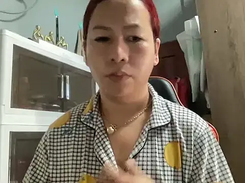 UrLove Marga online show from November 11, 12:01 am