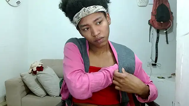 angelamarie1 online show from February 17, 11:40 am