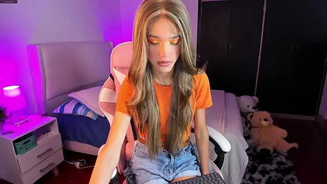 Ainhoads online show from April 3, 9:18 am