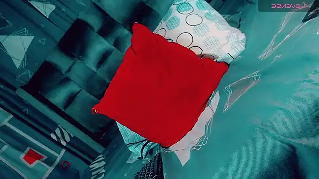 CharlotteBigCock online show from April 16, 2:28 pm