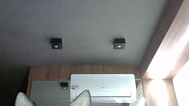 Skinny-Kitten online show from September 12, 3:59 am