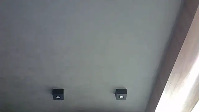 Skinny-Kitten online show from September 14, 4:40 am