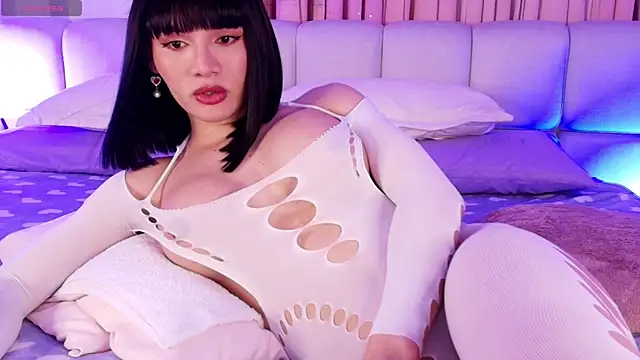 sweetieluna01 online show from September 27, 7:56 pm