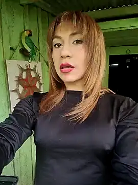 Snapshot of Evehampy chatting on December 3, 8:01 pm Evehampy online show from December 3, 8:01 pm