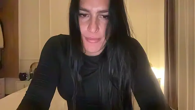 GGmoon81 online show from October 29, 10:30 pm