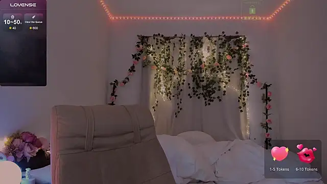  eva  pleasure  online show from October 27, 6:10 am